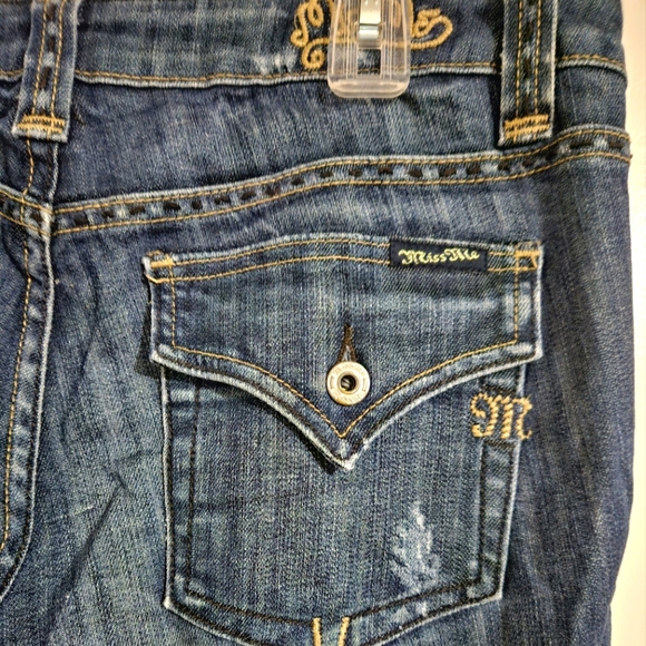 Miss Me Dark Blue Denim Jeans with Gold Stitching Size 31 - Picture 1 of 9